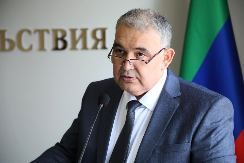 Мухтарбий Аджеков на Кавказской инвестиционной выставке принял участие в сессии по развитию интенсивного садоводства