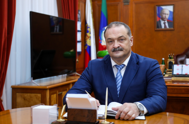 Сергей Меликов поздравил православных дагестанцев с Рождеством