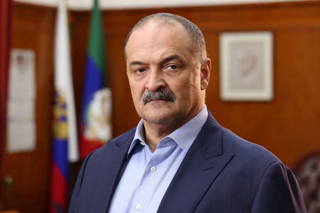 Сергей Меликов поздравил дагестанцев с Днем народных художественных промыслов