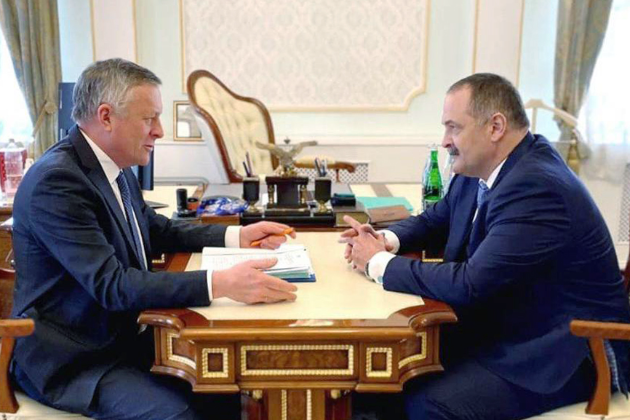 Сергей Меликов встретился с гендиректором «Газпром межрегионгаз» Сергеем Густовым