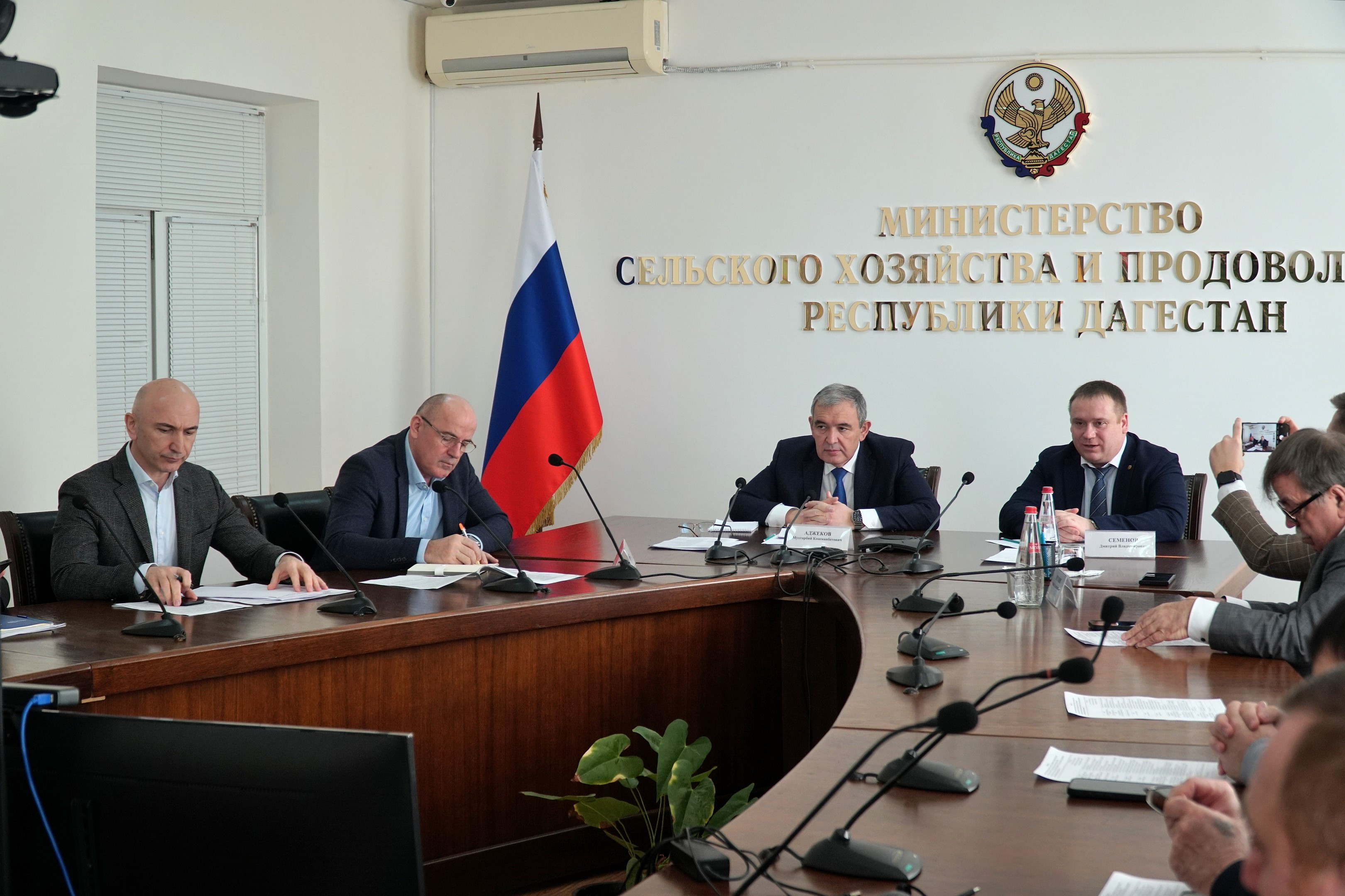 В Минсельхозпроде Дагестана состоялась встреча с руководителем Российского Союза пекарей