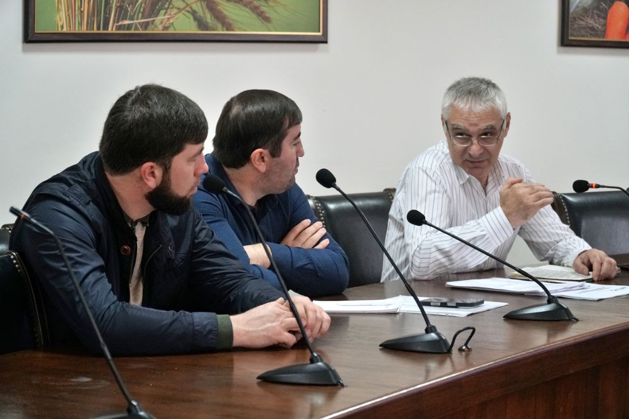 В Минсельхозпроде Дагестана обсудили внедрение ФГИАС ПР в племенном животноводстве