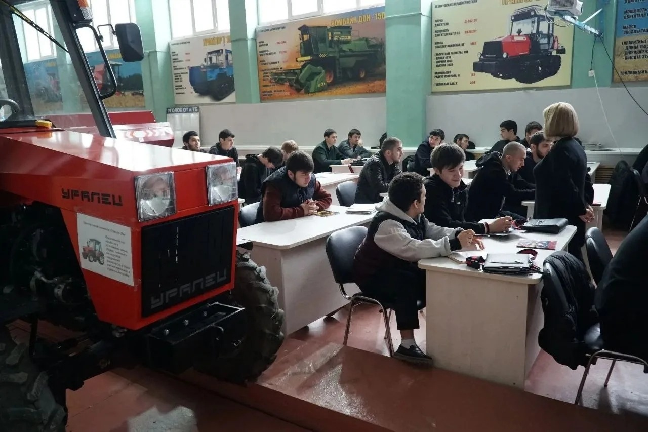 Конкурс по установлению контрольных цифр приема по профессиям и специальностям и (или) укрупненным группам профессий и специальностей для обучения по образовательным программам среднего профессионального образования на 2026/27 учебный год