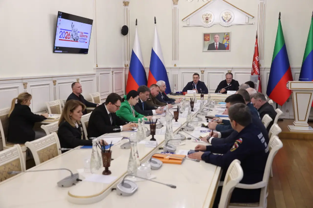 Владимир Якушев и Сергей Меликов провели совещание по ликвидации последствий обильных осадков в Дагестане