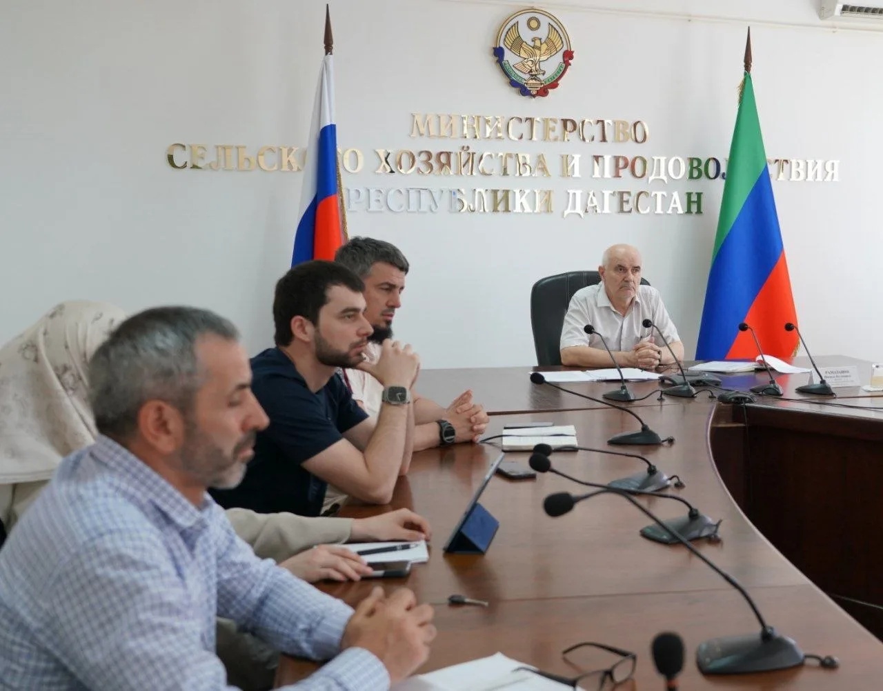 Минсельхозпрод Дагестана и АО «Кавказ.РФ» обсудили меры господдержки фермеров