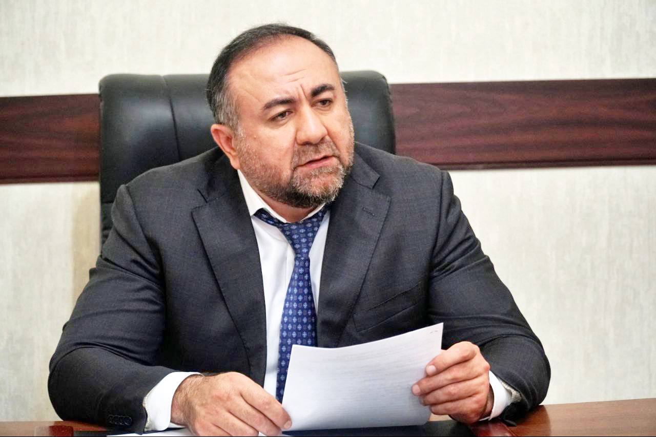 Шамиль Рамазанов провел прием граждан в Махачкале