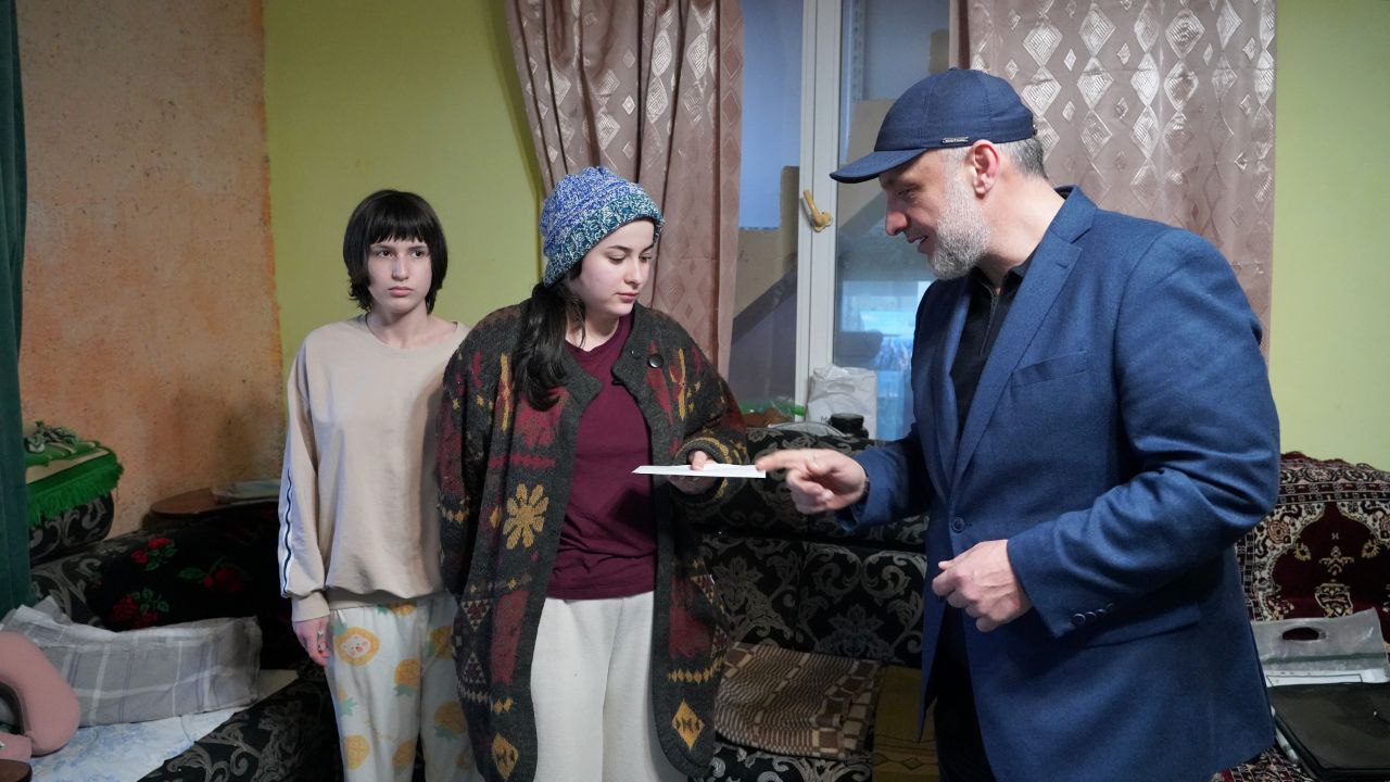 Шамиль Рамазанов оказал поддержку семье участника спецоперации из Новолакского района Дагестана