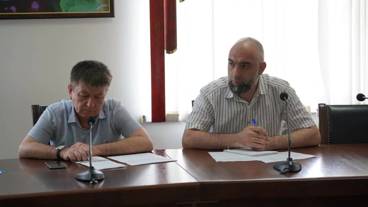 Реализацию нацпроектов и мер господдержки аграриев обсудили в Минсельхозпроде Дагестана